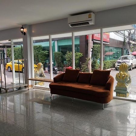 Bird Room Hotel - Pratunam Бангкок Экстерьер фото